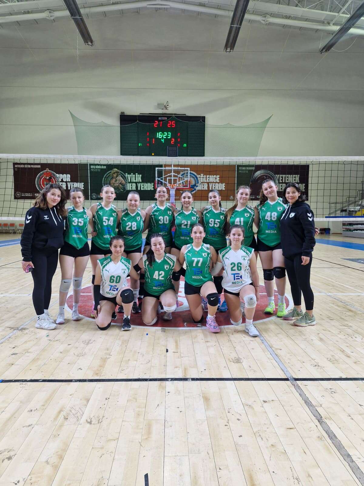 Muğlaspor Küçük Kızlar Voleybol Takımı Gelişim Ligi’ne Galibiyetle Başladı 3